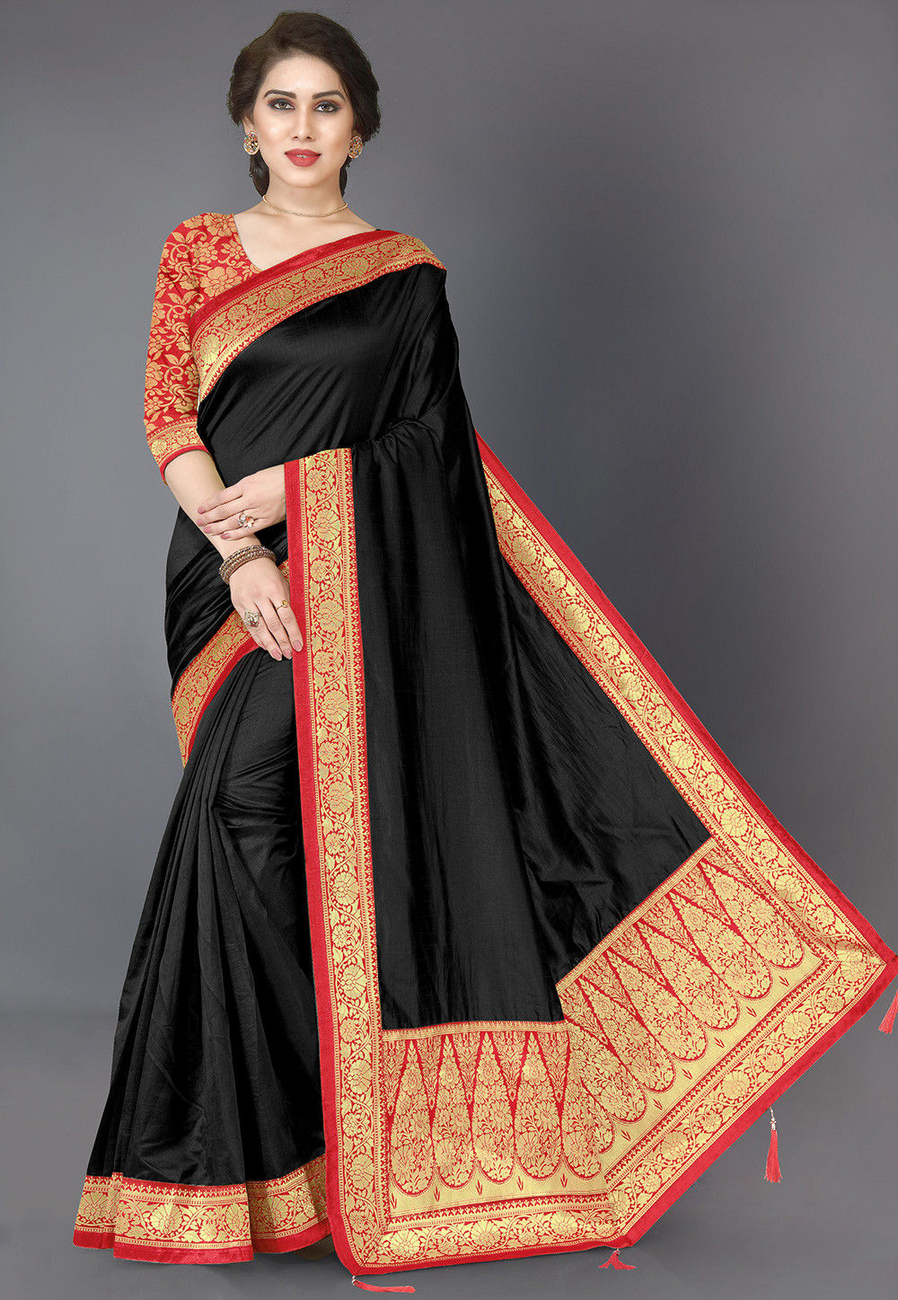 Balu's Modern Dry Cleaners, Saree dry cleaning service in Kphb, Saree dry cleaning service in miyapur, Saree dry cleaning service in bachupally, Saree dry cleaning service in suchitra, Saree dry cleaning service in chinthal. 